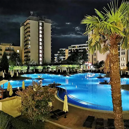 Apartment Royal Premium Residence- Sunny *